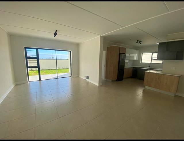 3 BEDROOM PROPERTY TO RENT IN RICHWOOD